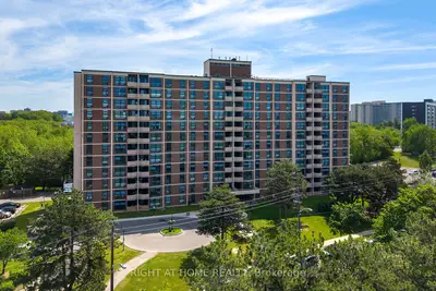 335 Driftwood Avenue 608, Toronto W05, On M3n 2p3