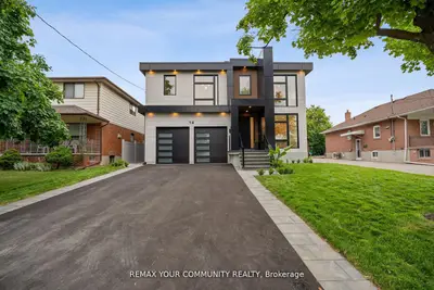 14 Ranwood Drive, Toronto W04, On M9n 3e9
