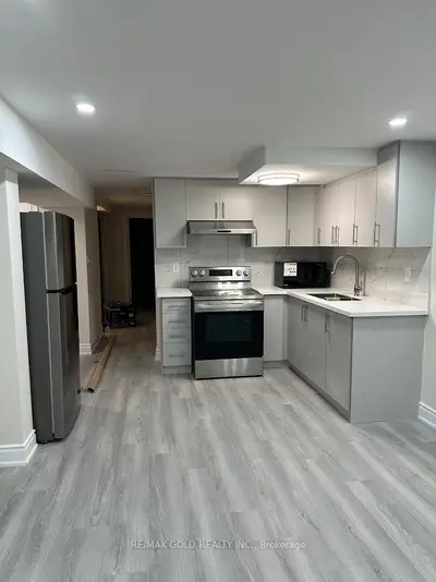 Semi-Detached in Brampton