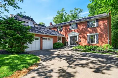Detached in Oakville