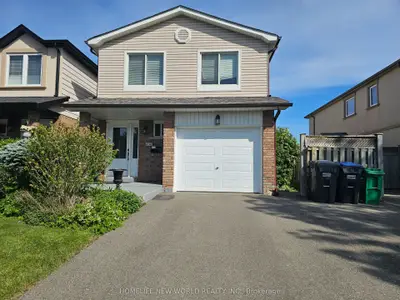 Semi-Detached in Mississauga