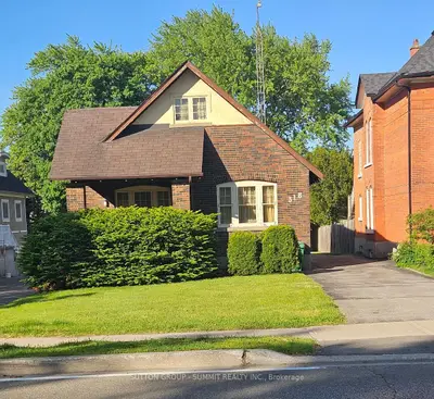 Detached in Mississauga