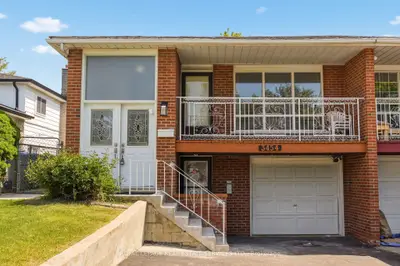 Semi-Detached in Mississauga