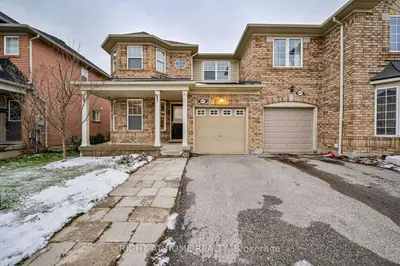 Semi-Detached in Milton