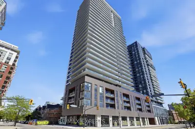 Common Element Condo in Burlington