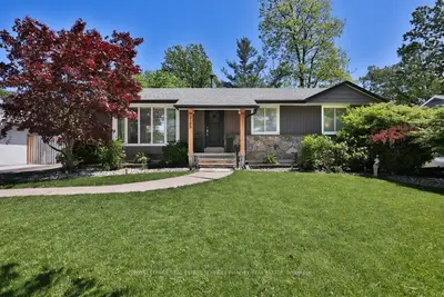 5188 Meadowhill Road, Burlington, On L7l 3l1