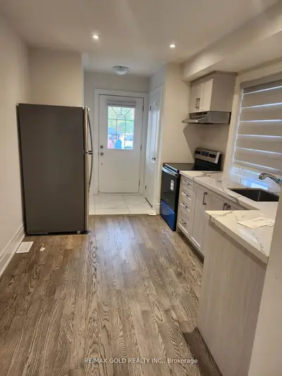 Semi-Detached in Brampton