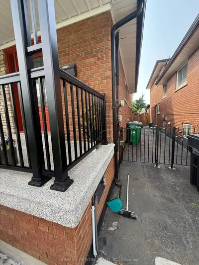 Detached in Mississauga