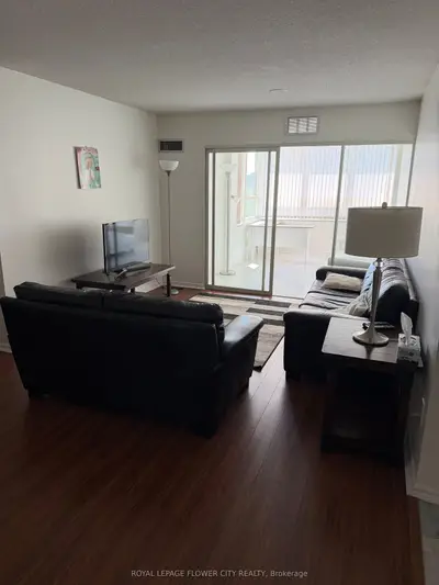 Condo Apartment in Brampton
