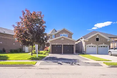Detached in Brampton