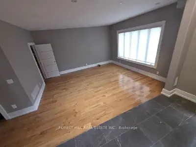 17 Kennedy Park Road, Toronto W02, On M6p 3h2