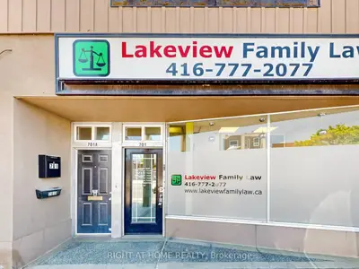 701 The Queensway Avenue, Toronto W07, On M8y 1l2