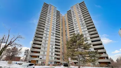 Condo Apartment in Toronto