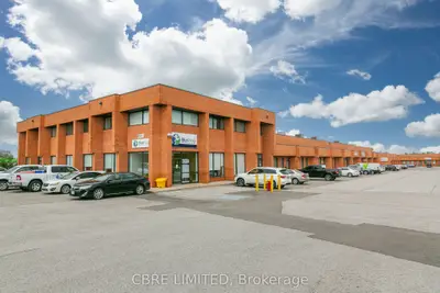 208 Wyecroft Road 203-204, Oakville, On L6k 3v1