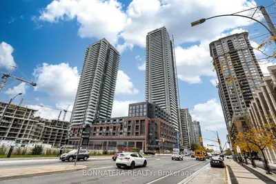 4130 Parkside Village Drive 1703, Mississauga, On L5b 0l7