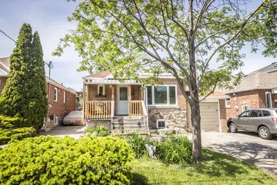1006 Castlefield Avenue, Toronto, On M6b 1e3