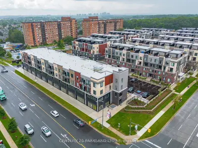 3401 Ridgeway Drive 416, Mississauga, On L5l 5t3