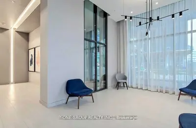 30 Samuel Wood Way 1504, Toronto, On M9b 0c9