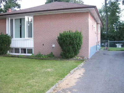 Detached in Brampton