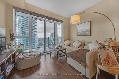 2212 Lake Shore Boulevard 2904, Toronto W06, On M8v 1a4