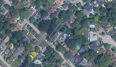 1481 Garnet Avenue, Mississauga, On L5g 4c5