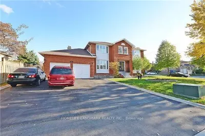 510 Greenpark Crescent, Mississauga, On L5b 3p6
