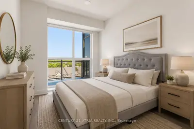 Condo Apartment in Oakville