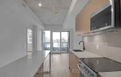 1808 St Clair Avenue W 216, Toronto W03, On M6n 0c1