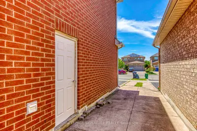 7197 Terragar Boulevard Bsmt, Mississauga, On L5n 7l9