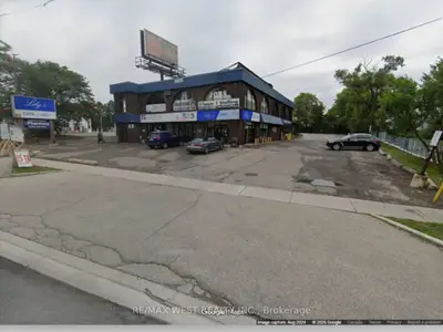 1575 Lawrence Avenue W 104, Toronto, On M6l 1c3