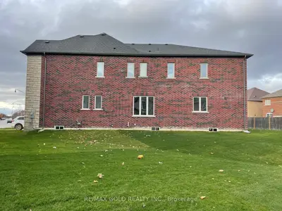 31 Dolomite Drive, Brampton, On L6p 4r6