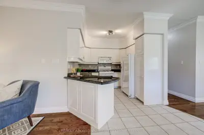 2163 Langtry Drive, Oakville, On L6m 3j7