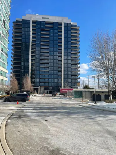 Condo Apartment in Mississauga