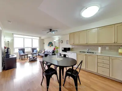 710 Humberwood Boulevard 2010, Toronto W10, On M9w 7j5
