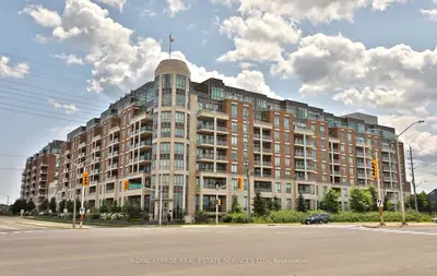 Condo Apartment in Oakville
