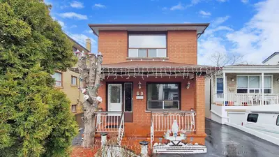 69 Twenty Fourth Street, Toronto W06, On M8v 3n7