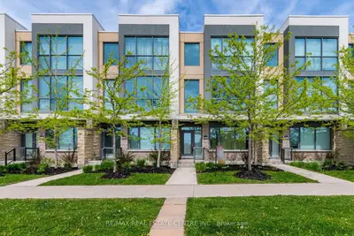 #5 150 Little Creek, Mississauga, On, L5r 0e9