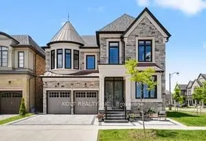 Detached in Oakville