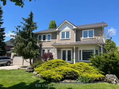 Detached in Burlington