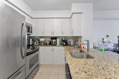215 Sherway Gardens Road 809, Toronto, On M9c 0a4