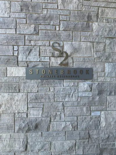 Condo Apartment in Mississauga