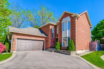 Detached in Mississauga