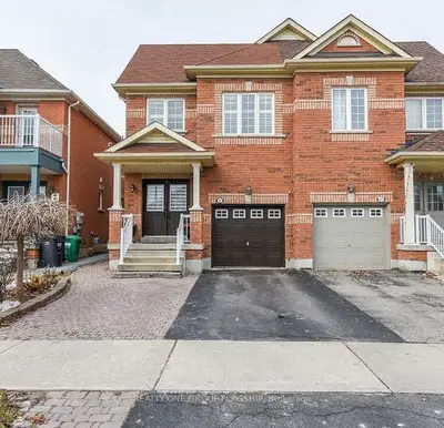 Semi-Detached in Mississauga