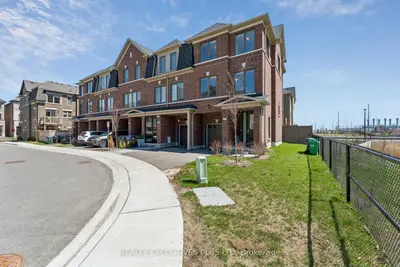 12 Vestry Way, Brampton, On L6p 4n8