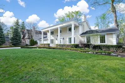 Detached in Oakville