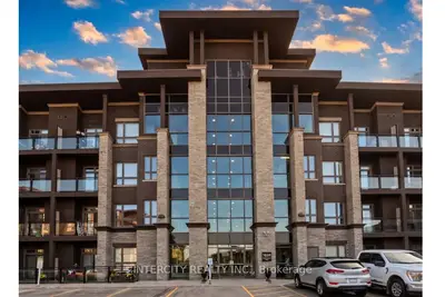 Condo Apartment in Burlington