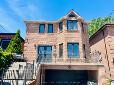 Detached in Toronto