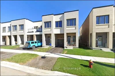 Att/Row/Townhouse in Oakville