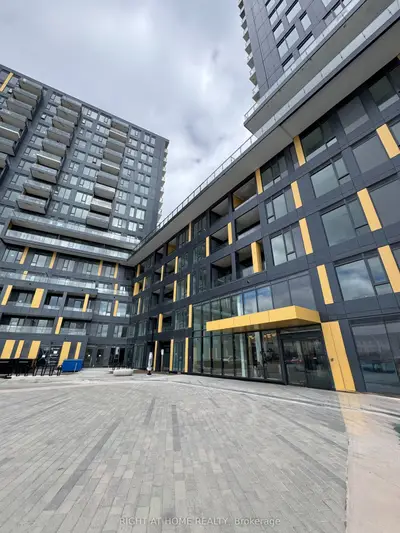 Condo Apartment in Burlington
