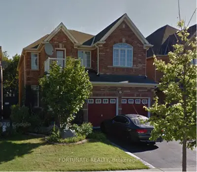 5175 Misty Pine Crescent, Mississauga, On L5m 8b9